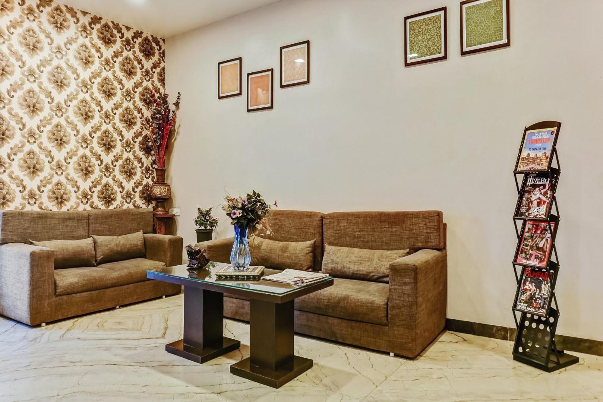 Hotel O Log Inn Plaza Near Eon It Park ปูเน่ ภายนอก รูปภาพ